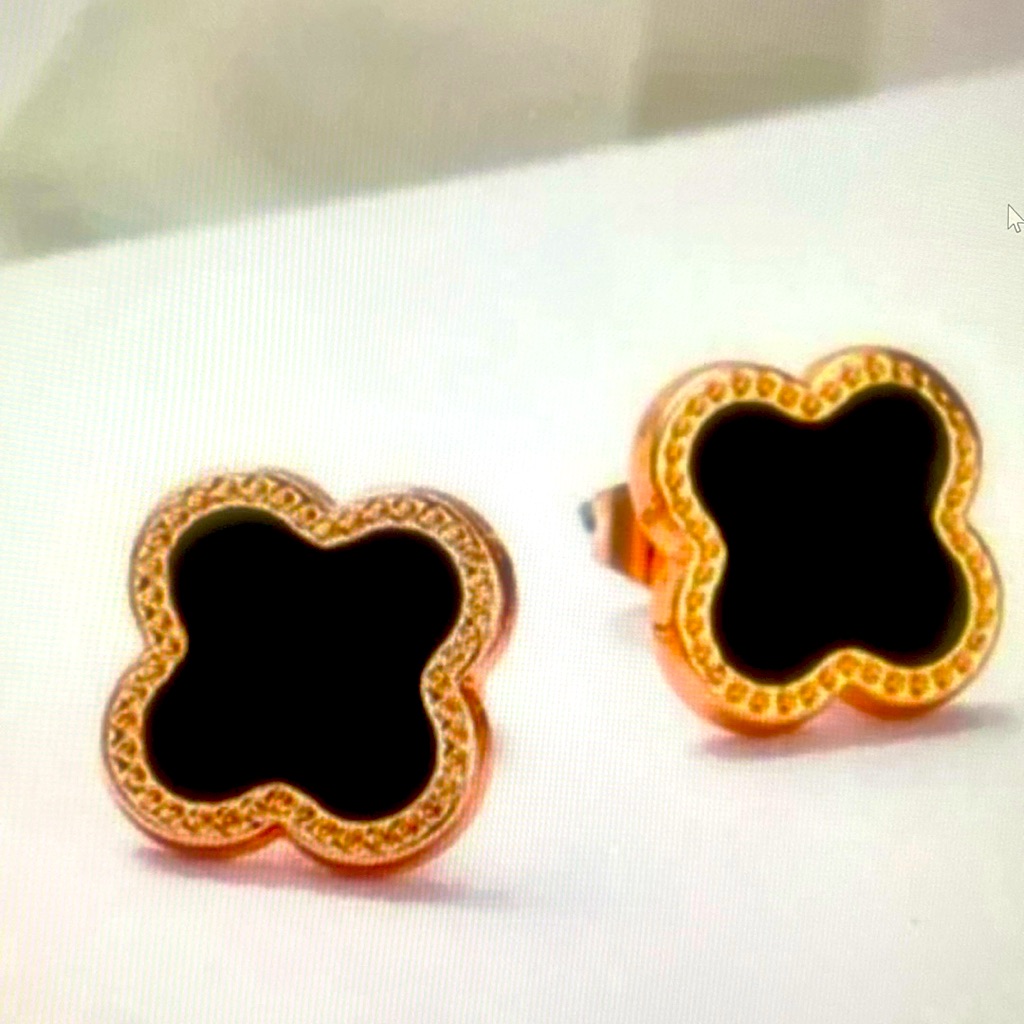 Flower Leaf Lucky Clover Black & Gold Stud Earrings